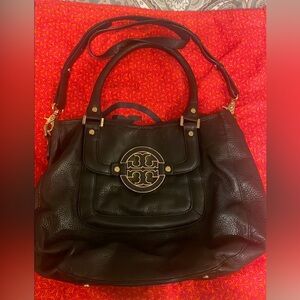 Tory Burch Amanda crossbody Black Leather Tote Bag Large black leather tote bag